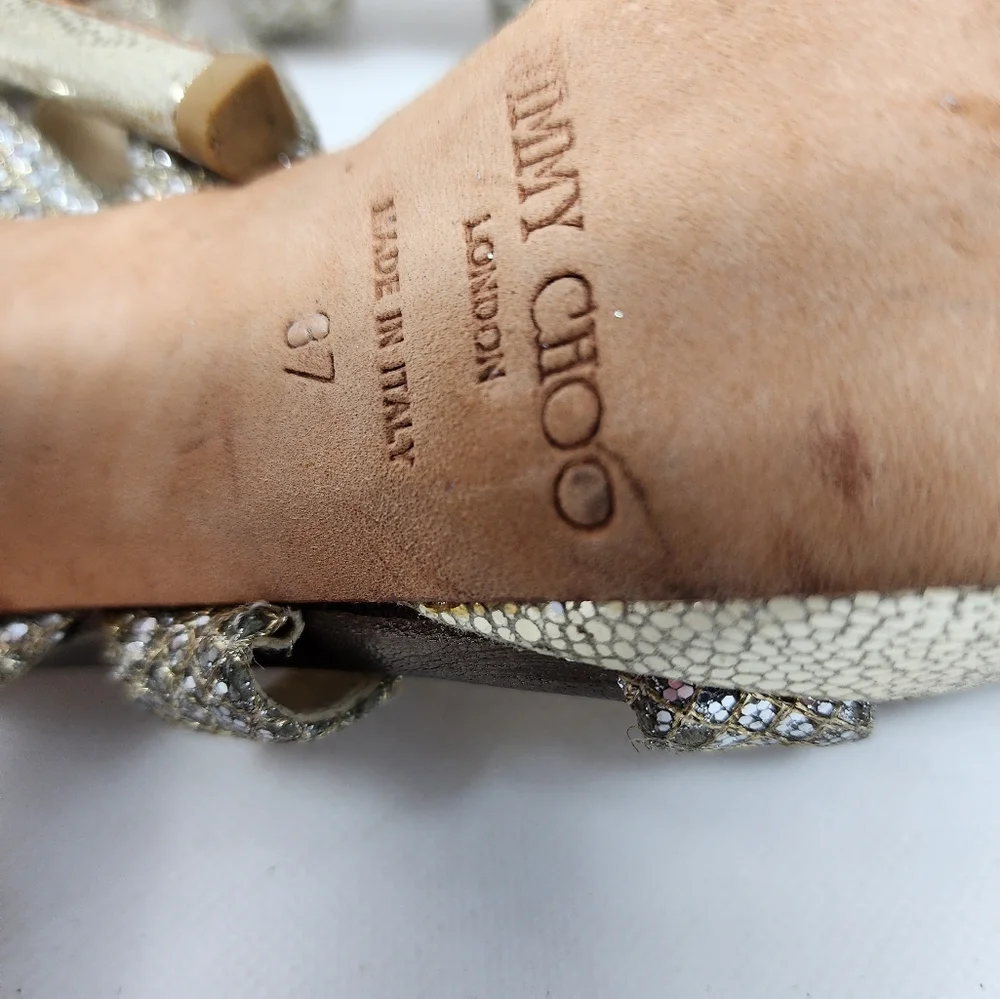 Jimmy Choo Silver Leather Pumps 37